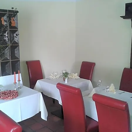 Forst's Szálloda 2*